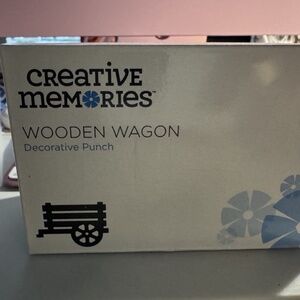 Creative Memories Wooden Wagon Decorative Punch NIB